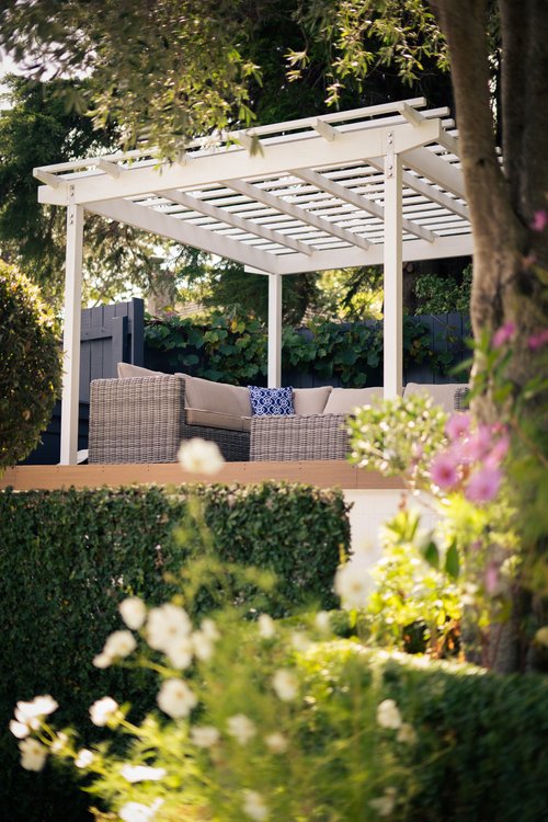 A beautifully completed modern courtyard project.